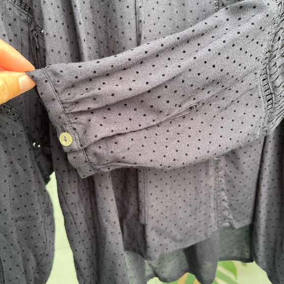 Knot Sisters Navy L/S Blouse Size L - Picture 4 of 5